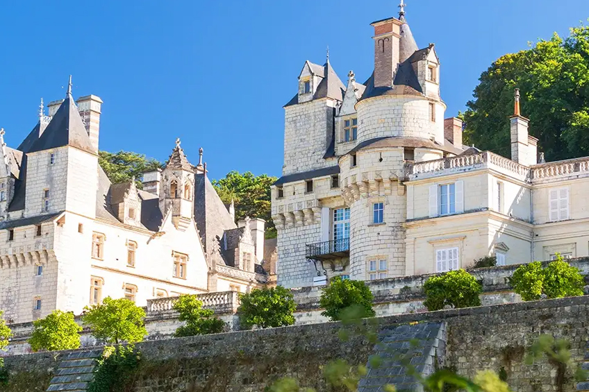 THE LOIRE VALLEY, A ROYAL LEGACY